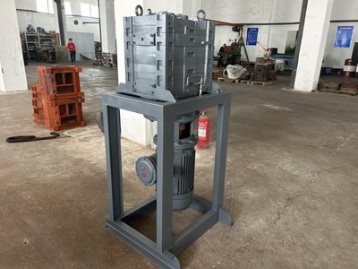 丹瑞機(jī)械設(shè)備研發(fā) 創(chuàng)新驅(qū)動(dòng)，智造未來